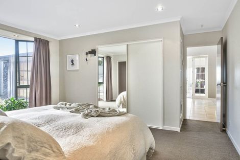 Photo of property in 66a Bradbury Road, Botany Downs, Auckland, 2010