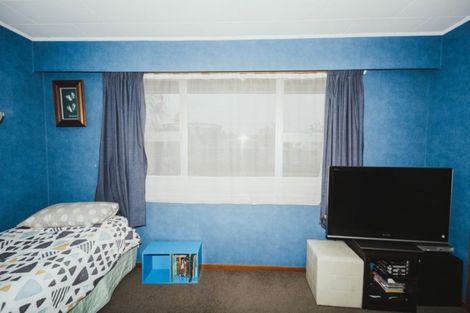 Photo of property in 122 Ashworth Street, Alexandra, 9320