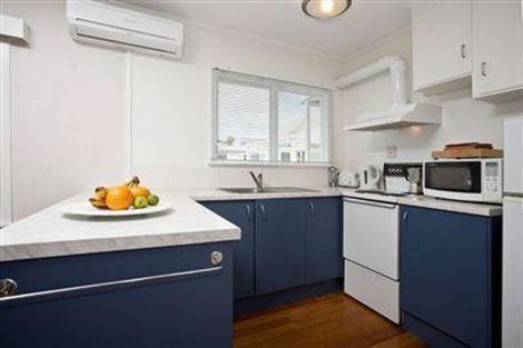 Photo of property in 2/25 Corunna Road, Milford, Auckland, 0620