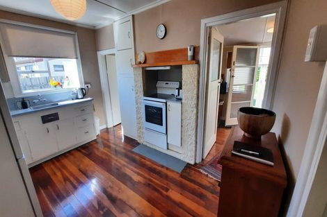 Photo of property in 27 Halsey Street, Clinton, 9534