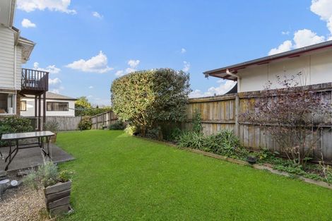 Photo of property in 8a Grassways Avenue, Pakuranga, Auckland, 2010