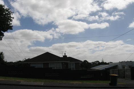 Photo of property in 78 Verbena Road, Birkdale, Auckland, 0626