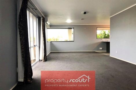 Photo of property in 9 Fantome Place, Whalers Gate, New Plymouth, 4310