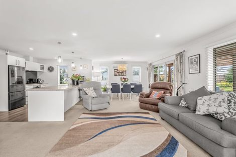 Photo of property in 6 Ormandy Court, Amberley, 7410