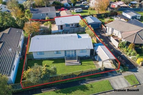Photo of property in 25 Chadwick Place, Highbury, Palmerston North, 4412