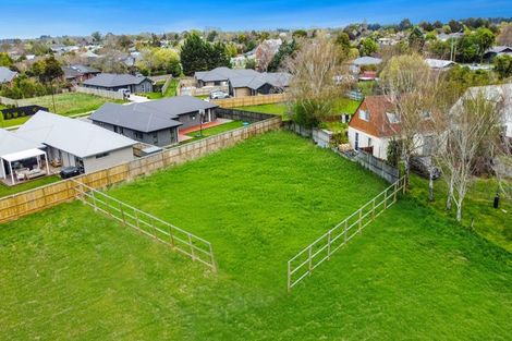 Photo of property in 16 Cleaver Street, Woodend, 7610