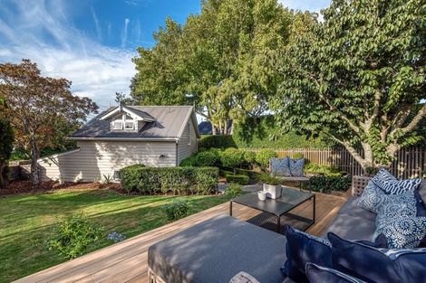 Photo of property in 79 Hinemoa Street, Birkenhead, Auckland, 0626