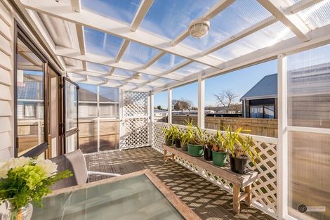 Photo of property in 15 Fleet Street, Naenae, Lower Hutt, 5011