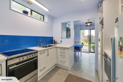 Photo of property in 9/24 Eastglen Road, Glen Eden, Auckland, 0602