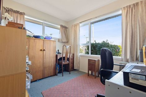 Photo of property in 93 Farquhars Road, Redwood, Christchurch, 8051
