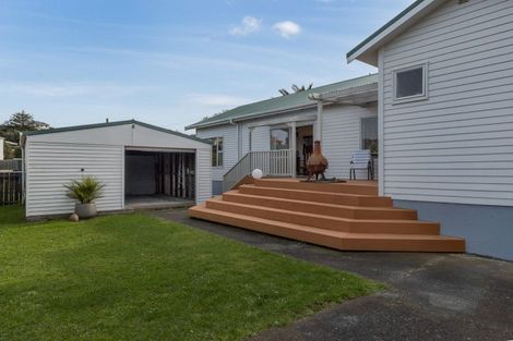 Photo of property in 2 John Street, Titahi Bay, Porirua, 5022