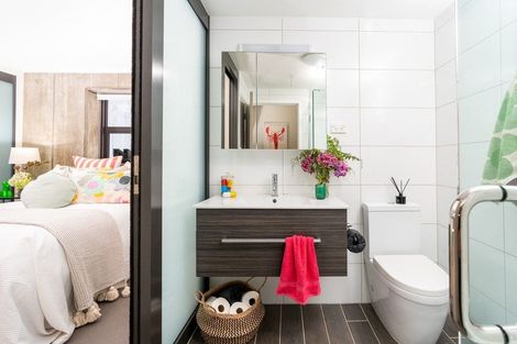 Photo of property in Frame Apartments, 601/111 Molesworth Street, Thorndon, Wellington, 6011