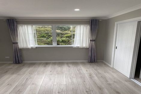 Photo of property in 39b Valley Road, Glenfield, Auckland, 0629