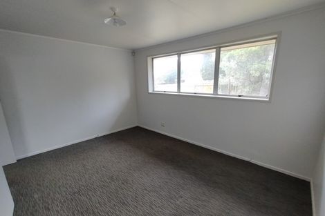 Photo of property in 61 Harrington Road, Henderson, Auckland, 0610