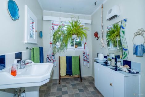 Photo of property in 15 Point Bush Road, Waimate, 7924