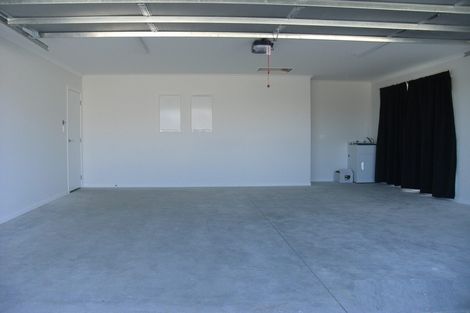 Photo of property in 112 Hinemoa Street, Levin, 5510