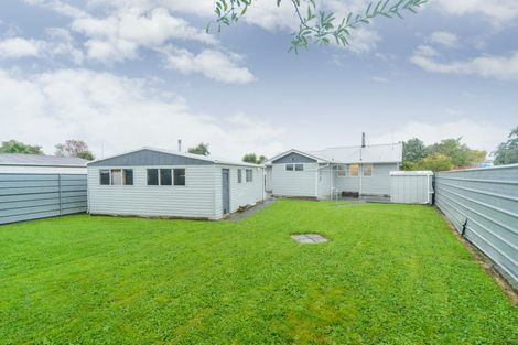 Photo of property in 28 Rhodes Drive, Kelvin Grove, Palmerston North, 4414