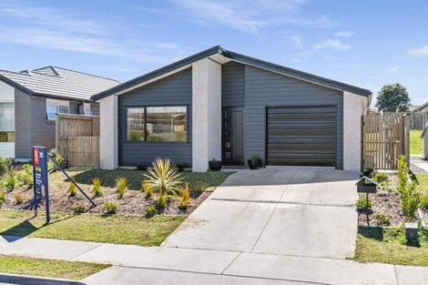 Photo of property in 73 Ridge Drive, Omokoroa, 3114