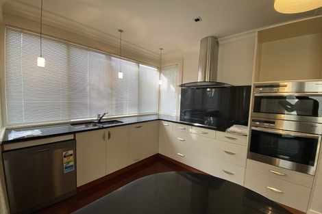 Photo of property in 117 Seatoun Heights Road, Miramar, Wellington, 6022