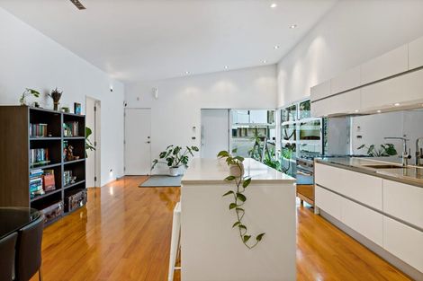 Photo of property in 16c Charmaine Road, Torbay, Auckland, 0630
