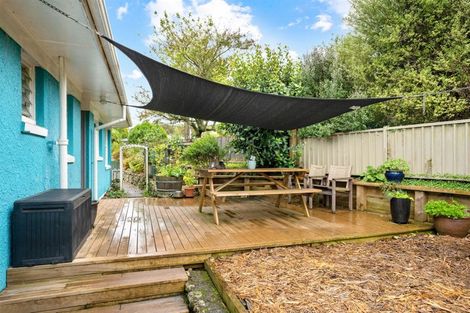 Photo of property in 5 Adams Place, Te Kamo, Whangarei, 0112