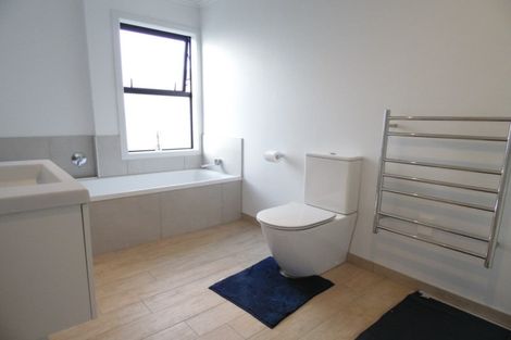 Photo of property in 16 Bomb Point Drive, Hobsonville, Auckland, 0616