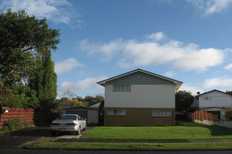 Photo of property in 35 Archmillen Avenue, Pakuranga Heights, Auckland, 2010