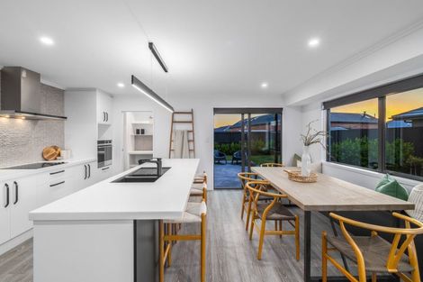 Photo of property in 20 Selfe Crescent, Burwood, Christchurch, 8083