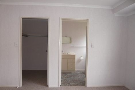 Photo of property in 42 Northmeadow Drive, Rototuna, Hamilton, 3210