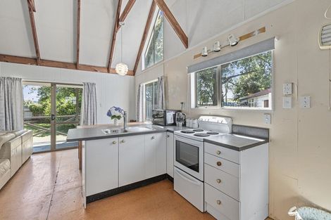 Photo of property in 52b Kirk Street, Otaki, 5512