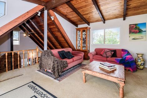 Photo of property in 36 Carnoustie Drive, Wattle Downs, Auckland, 2103