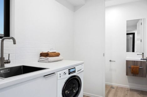 Photo of property in 198 Main North Road, Redwood, Christchurch, 8051