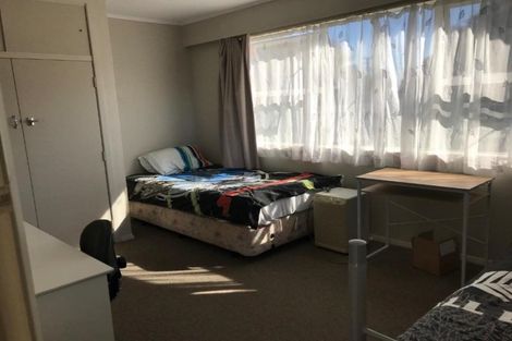 Photo of property in 16 Pulham Crescent, Queenwood, Hamilton, 3210