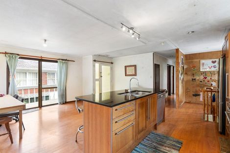 Photo of property in 97 Hillside Road, Glenfield, Auckland, 0627