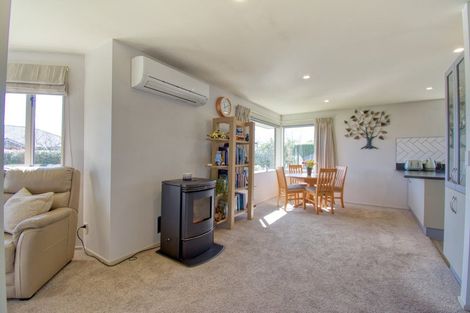 Photo of property in 5 Blowers Place, Halswell, Christchurch, 8025