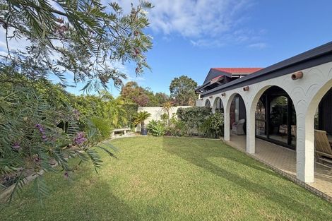 Photo of property in 41 Porritt Avenue, Chatswood, Auckland, 0626