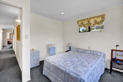 Photo of property in 15 Rod Syme Place, Hawera, 4610