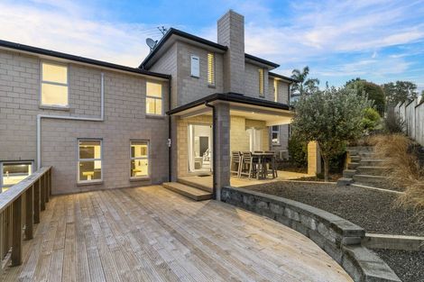 Photo of property in 194 Greenhithe Road, Greenhithe, Auckland, 0632