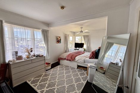 Photo of property in 40 Strid Road, Te Atatu South, Auckland, 0610