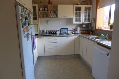 Photo of property in 63 Sarabande Avenue, Redwood, Christchurch, 8051