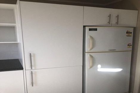 Photo of property in 2/99 Ireland Road, Mount Wellington, Auckland, 1060