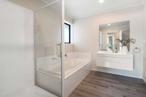 Photo of property in 27 Newman Road, Rolleston, 7614