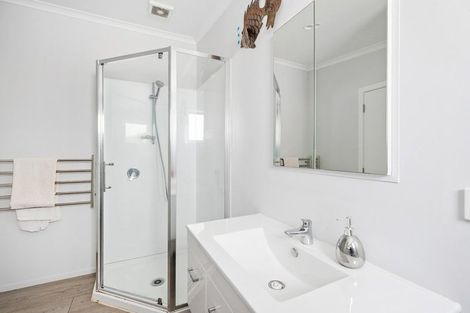 Photo of property in 2113d Cove Road, Mangawhai, 0573