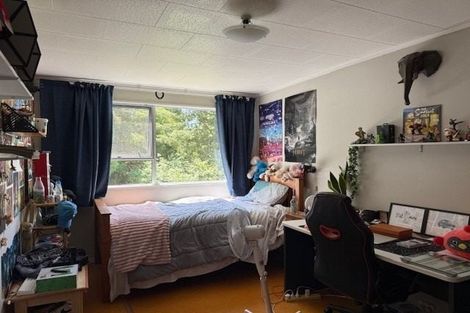 Photo of property in 16 Pamir Place, Welcome Bay, Tauranga, 3112