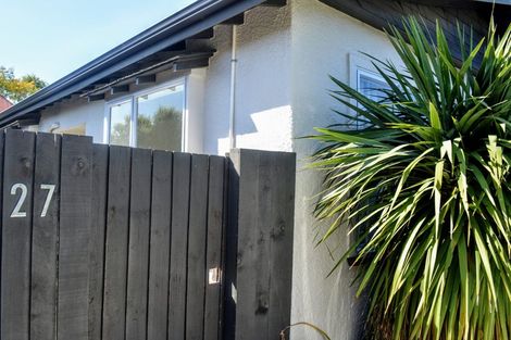 Photo of property in 27 Grassmere Street, Papanui, Christchurch, 8052