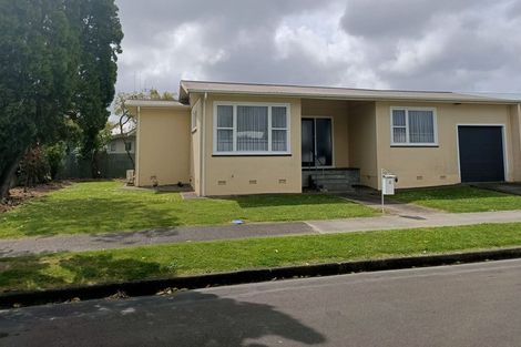 Photo of property in 4 Hartley Place, Awapuni, Palmerston North, 4412