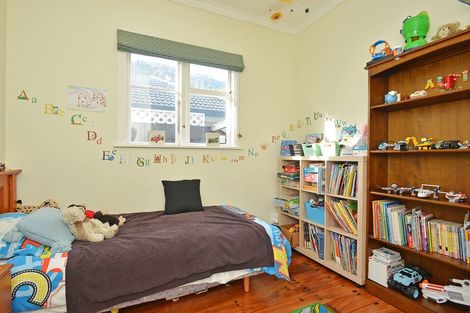 Photo of property in 3 Ngaio Street, Eastbourne, Lower Hutt, 5013