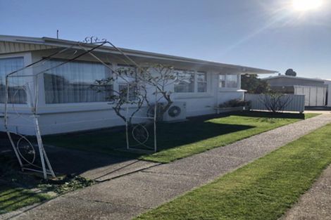 Photo of property in 1 Newbourne Crescent, Redwoodtown, Blenheim, 7201