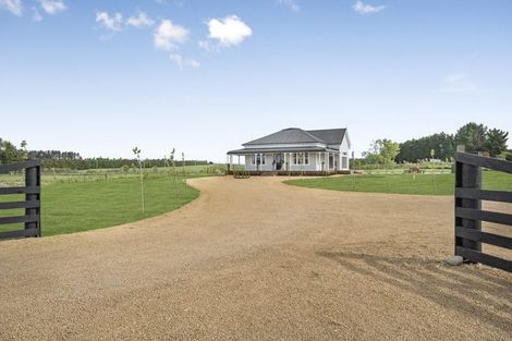 Photo of property in 906a-b Bidwills Cutting Road, Morison Bush, Greytown, 5794