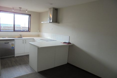 Photo of property in 1/204 Grimseys Road, Redwood, Christchurch, 8051